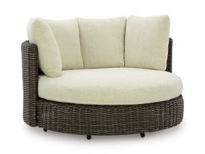Mesa Grande Wicker Swivel Daybed