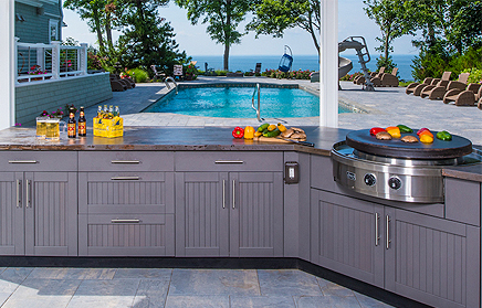 Outdoor Kitchens