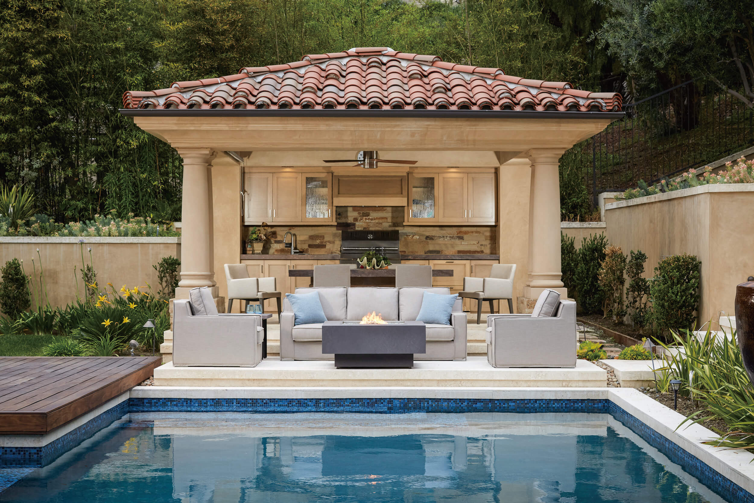 Outdoor Patio Furniture in Scottsdale